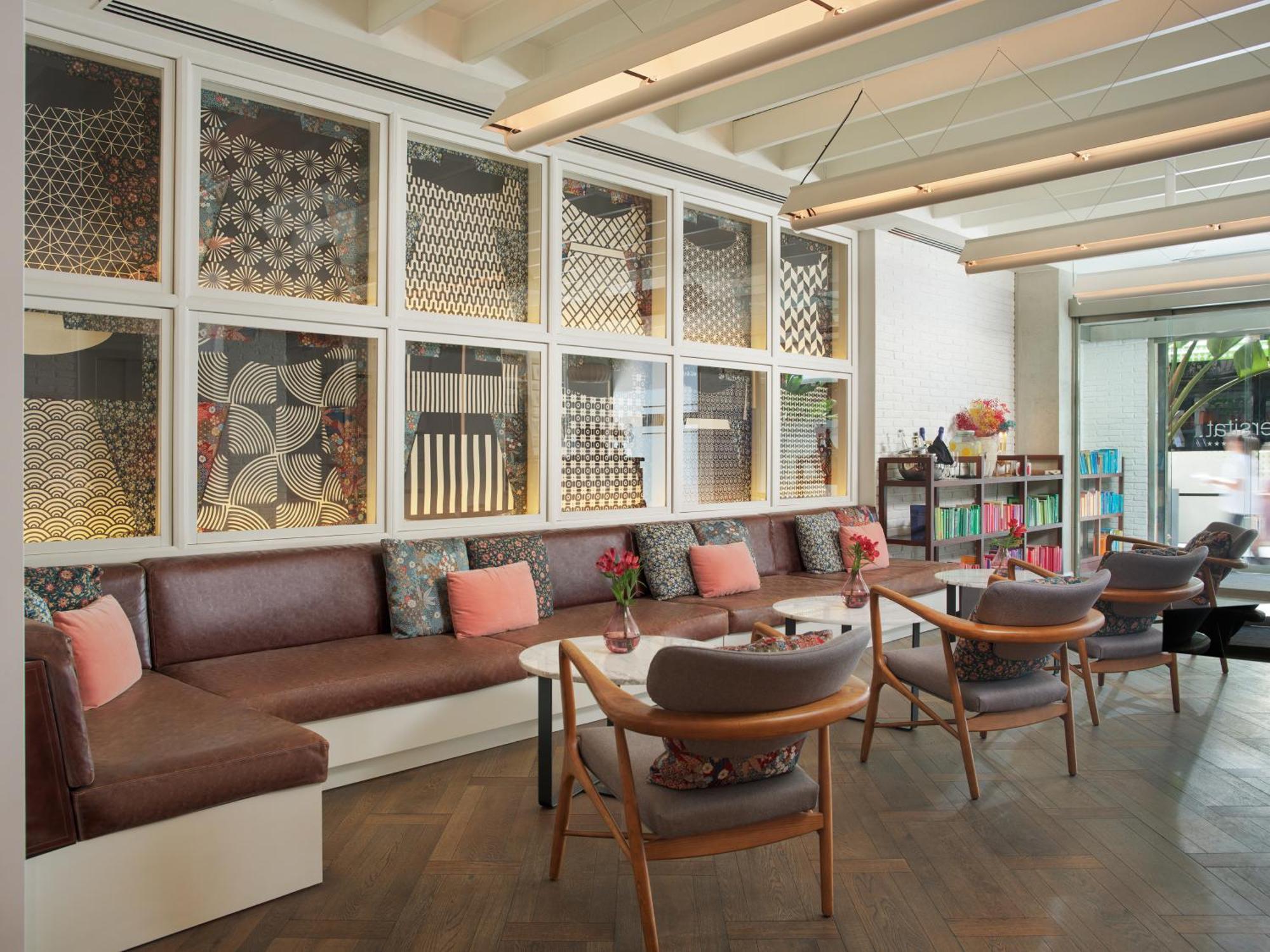 H10 Universitat Hotel Barcelona