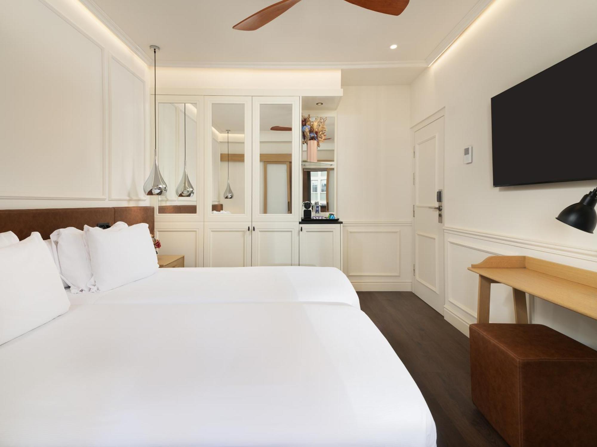 Hotel H10 Universitat Barcelona
