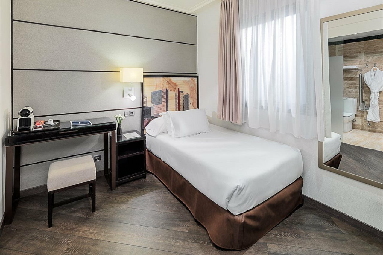 H10 Universitat Hotel Barcellona